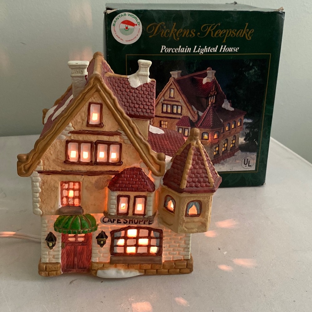 Vintage Dickens Keepsake Porcelain Lighted Cafe  shop